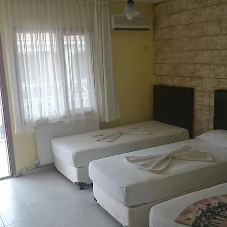 Apart Otel Zafer Ayvalı