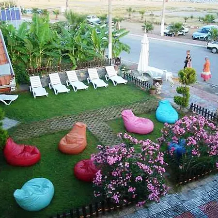 Zafer Apartahotel *