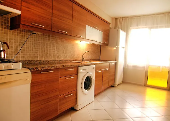 Ξενοδοχείο με διαμερίσματα Zafer