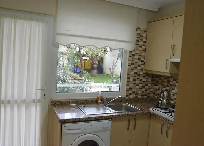 Zafer Ξενοδοχείο με διαμερίσματα *