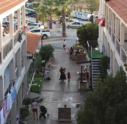 Ξενοδοχείο με διαμερίσματα Zafer Ayvalı